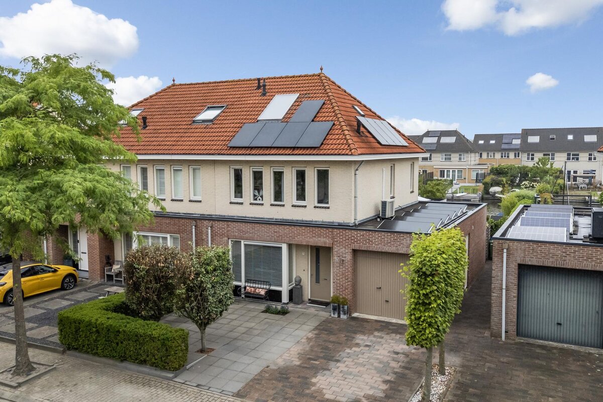 Frouwesân 71