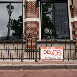 Wat doet een verkoopmakelaar precies?