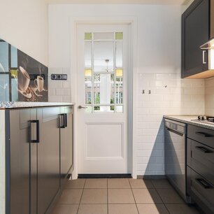 a8093f7926be5998cb5f9e238075f3d3.jpg