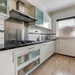 e17fabd5f250ee12b83b7f6cecd2d775.jpg